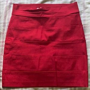 Stretchable mini skirt